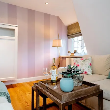 Wohnung-hortensie-im-haus-alma